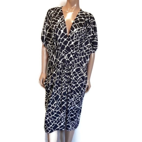 PENNINGTONS Giraffe Print Surplice Pleated Dress
